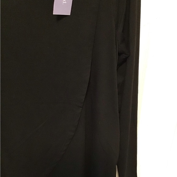 COPY - NWT! Motherhood Maternity Nursing Top small - Picture 3 of 5